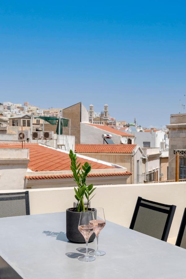The Heart Of Syra - Your Home In Ermoupolis Exterior foto